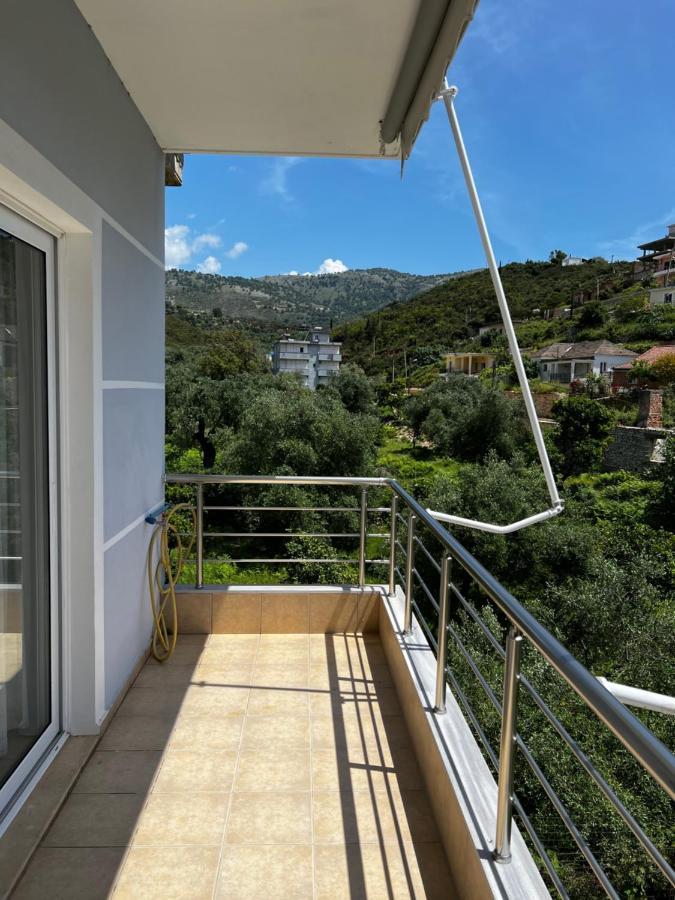 Ilias Family Rooms Himare Eksteriør bilde